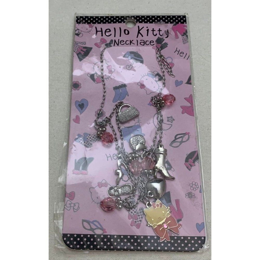 2005 Sanrio Hello Kitty Charm Necklace - New in Package